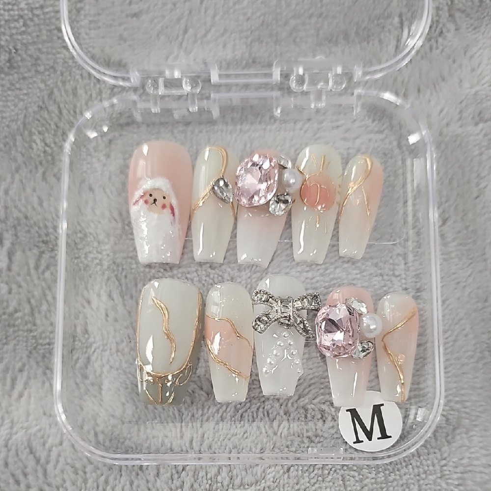 Sophisticated Pink and White Press-On Nails